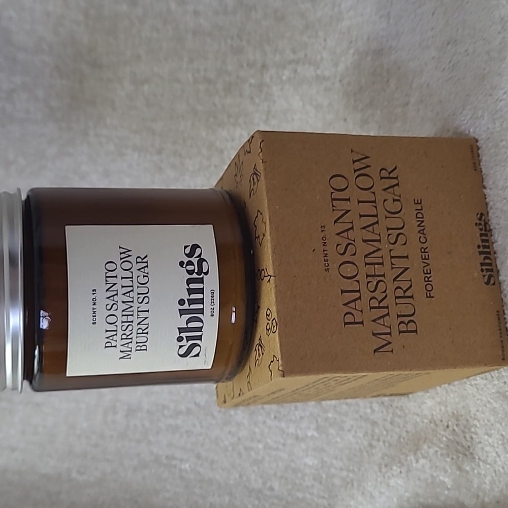 NWT Siblings Palo Santo Marshmallow Burnt Sugar Candle